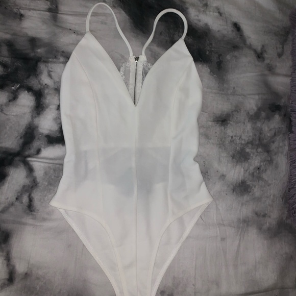 White Lace Body Suit NWT - Picture 1 of 3